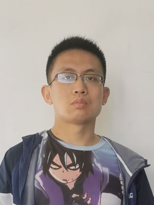 郑文萱（男）电子商务