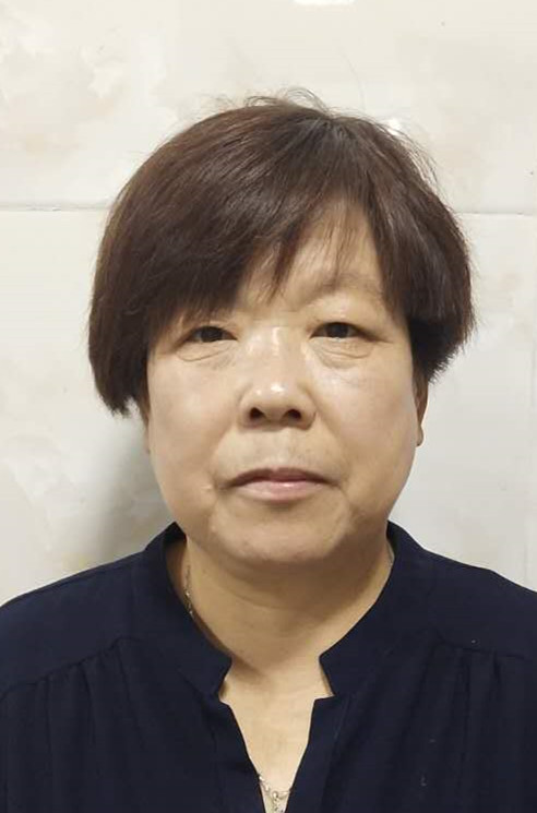 初连珍（女）养老护理